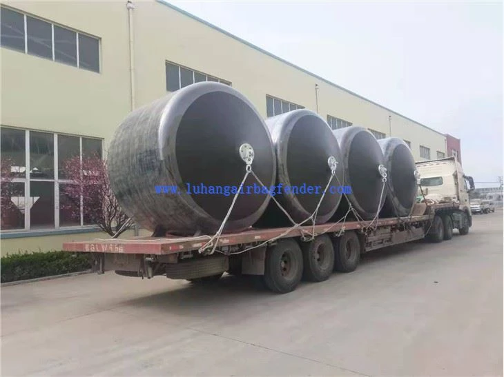 Foam Fender For Ship To Ship Berthing